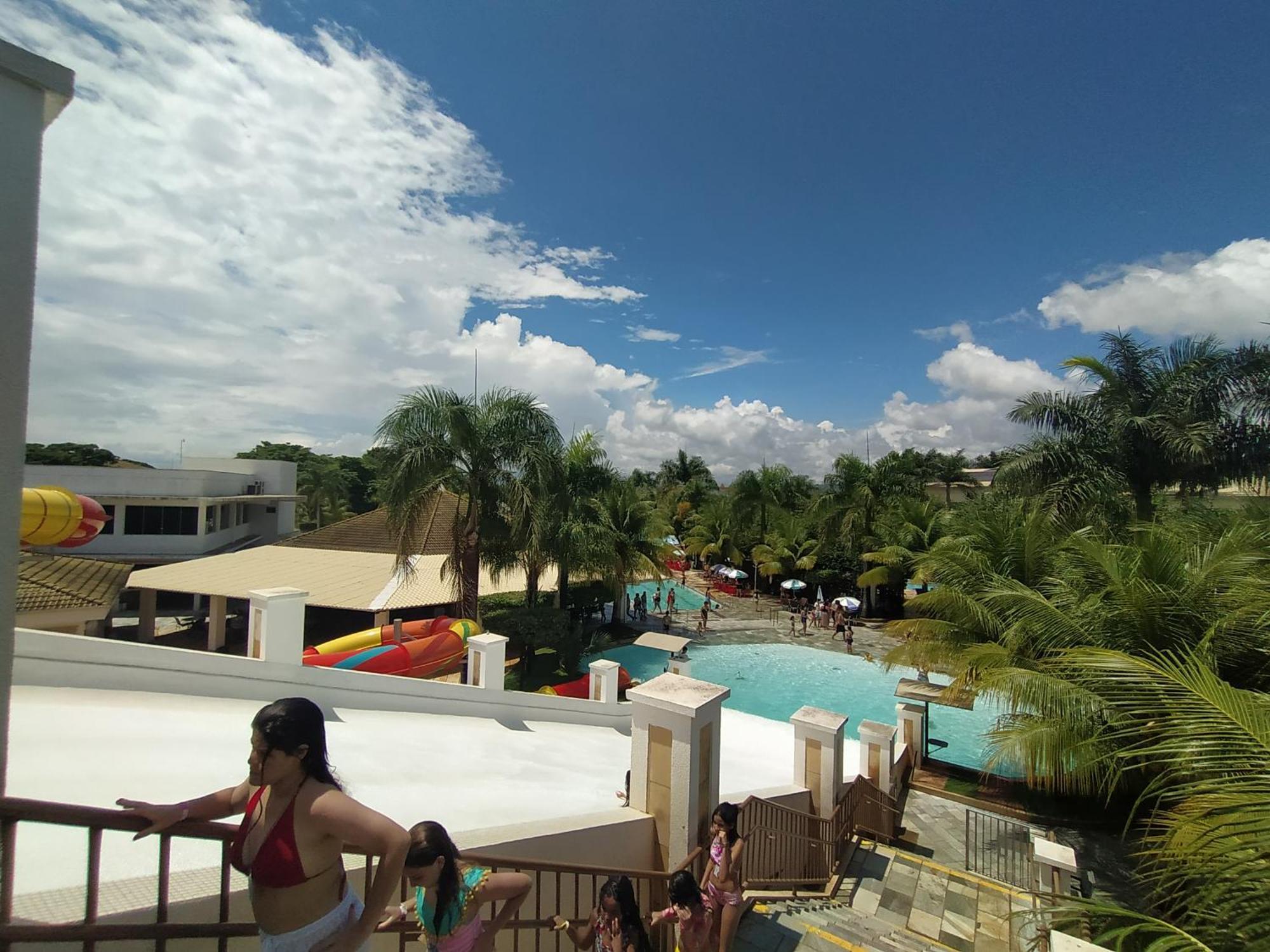 Lacqua Diroma, Mais Parque Acquatico Com Piscina De Ondas Caldas Novas Exterior foto